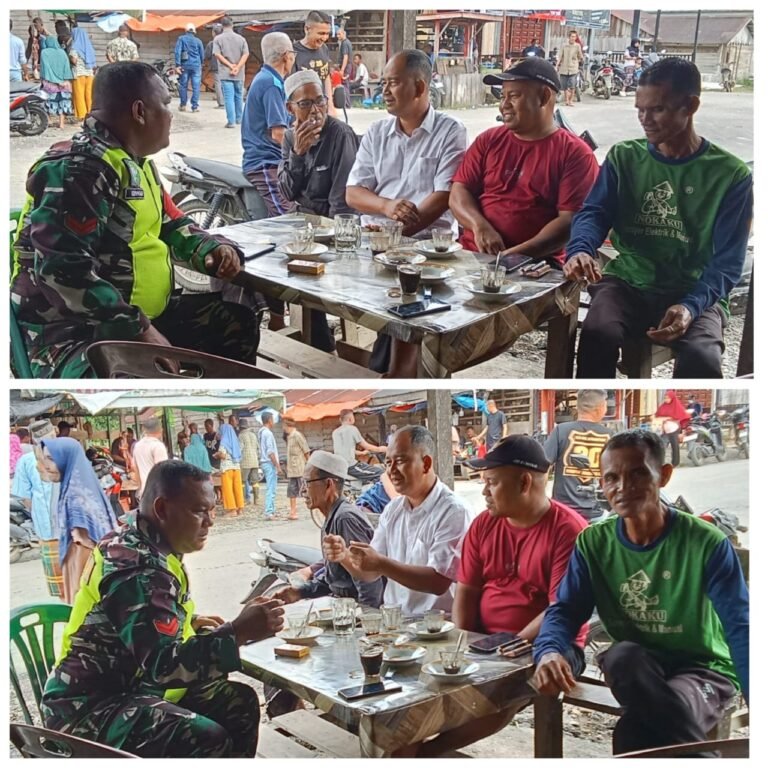 Secangkir Kopi Jadi Ruang Bertukar Informasi, Babinsa dan Warga Woyla Barat Bahas Kondisi Desa