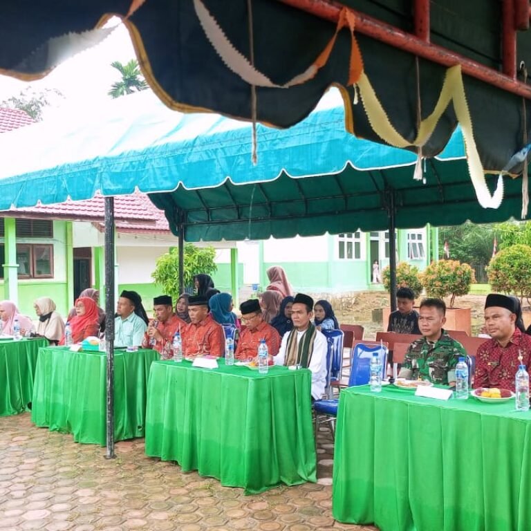 SMAN 1 Darul Hikmah Peringati Maulid Nabi, Babinsa Posramil Darul Hikmah Turut Hadir