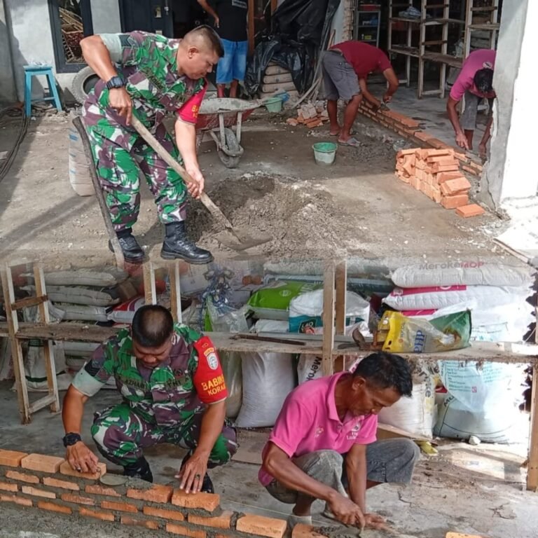 Tak Hanya Pembinaan Wilayah, Babinsa Samatiga Ikut Bantu Pekerjaan Rumah Warga