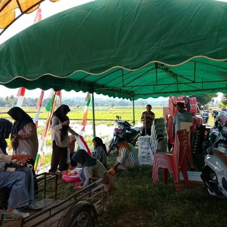 Dari Lahan Gampong Harapan, Koramil 05/Panga Dampingi Kegiatan Tanam PMASS
