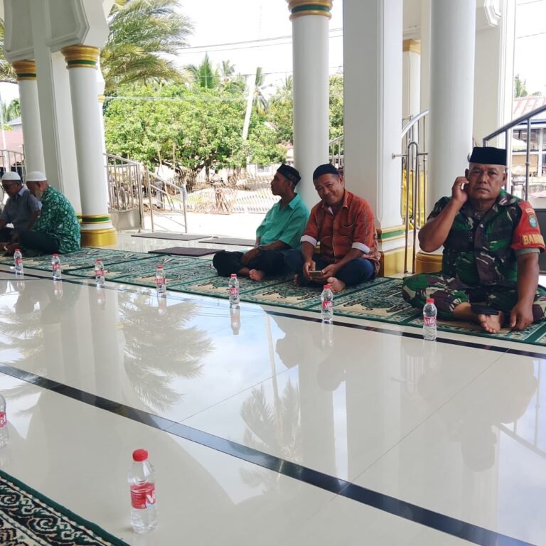 Dari Kenduri Maulid, Personel Kodim 0114/Aceh Jaya Bangun Komunikasi dengan Masyarakat