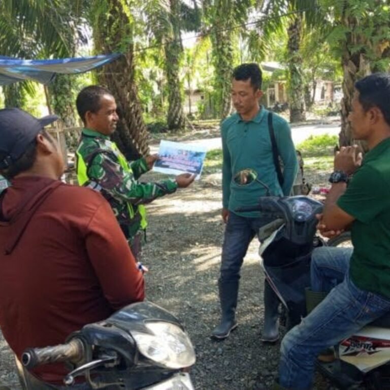 Imbauan Larangan Bakar Lahan Disampaikan Babinsa Posramil Kuala Pesisir