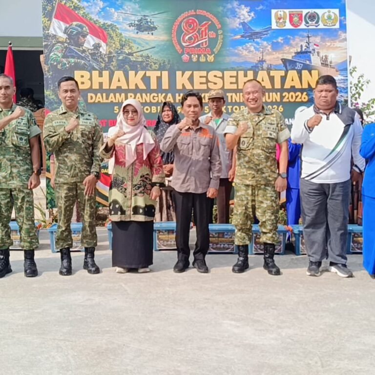 Ratusan Warga Terima Layanan Kesehatan Gratis Saat Bhakti Kesehatan Kodim 0909/Kutai Timur