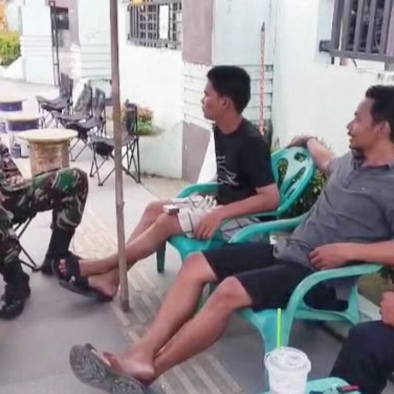 Pemuda Subulussalam Diberi Panduan Ikuti Rekrutmen TNI AD oleh Babinsa