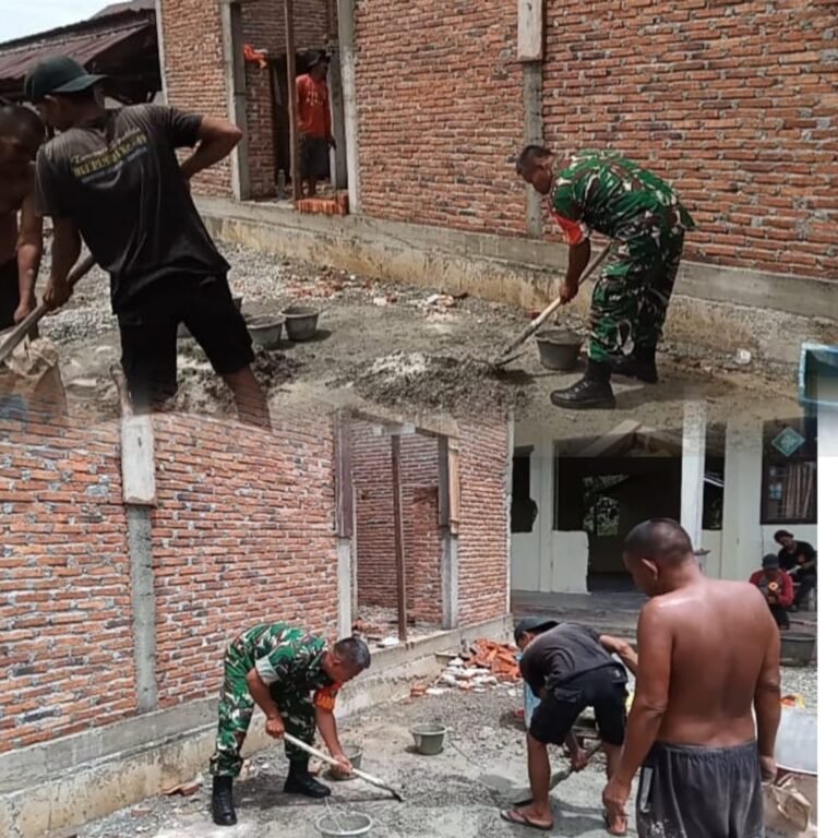 Dari Pekerjaan Rumah Warga, Babinsa Samatiga Rawat Tradisi Gotong Royong