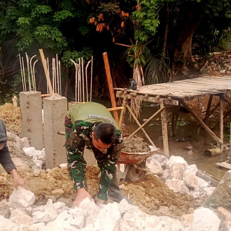 Wujudkan Akses Aman Bagi Warga, Jembatan Garuda Mulai Dibangun di Desa Sirih