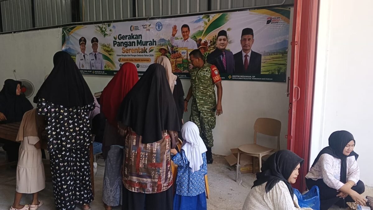 Gerakan Pangan Murah Hari Pangan Sedunia Hadir di Lhok Timon, Bantu Warga Akses Sembako Terjangkau