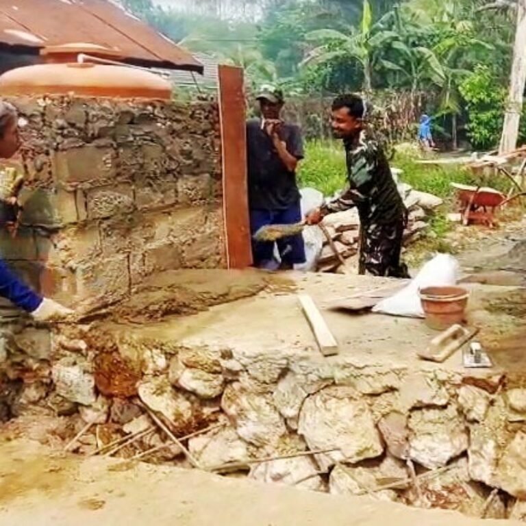 Gantikan Jembatan Kayu Yang Rusak, Kodim 1003/HSS Hadirkan Jembatan Garuda untuk Warga Pandulangan