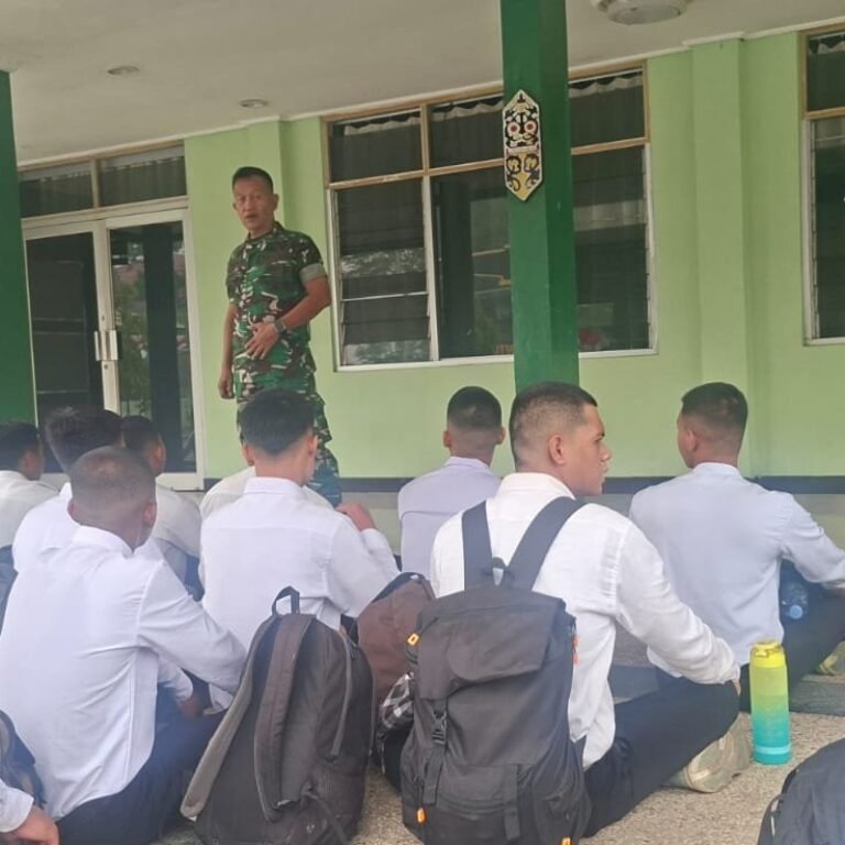 56 Calon Prajurit dari HSU Dilepas ke Banjarmasin untuk Validasi Penerimaan TNI AD 2027