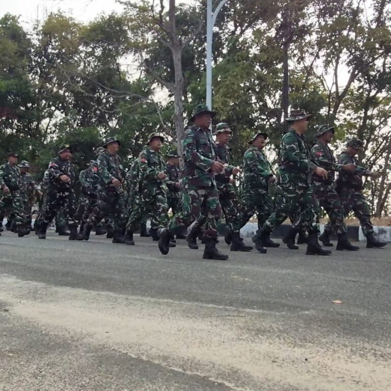 Latihan Hanmars 5 Km di Sangatta, Upaya Kodim 0909/Kutai Timur Pertahankan Stamina Prajurit