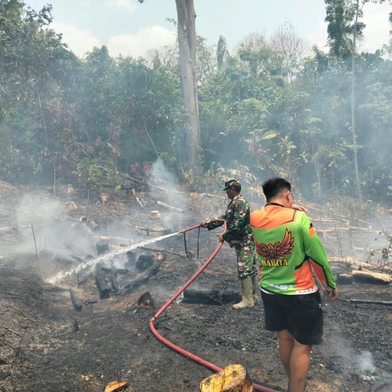 Dua Kebakaran di Binuang Padam dalam Hitungan Jam, Babinsa Turun Tangan