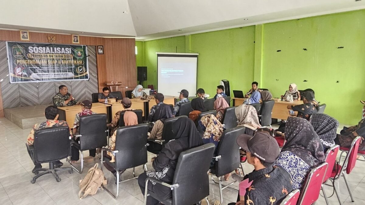 Babinsa Sertu Bambang S. Hadiri Edukasi Pencegahan Gratifikasi di Sepaso Selatan