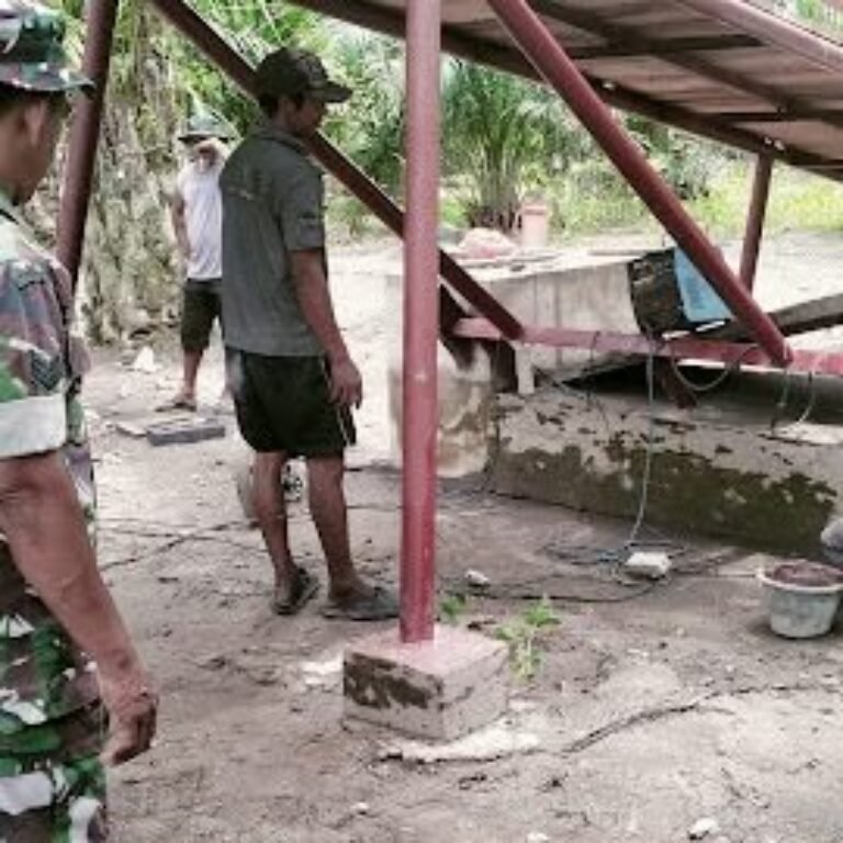 Gotong Royong Perkuat Konstruksi: Tumbuckle Dirakit dan Pengelasan Dilakukan di Jembatan Cibubukan-Serasah