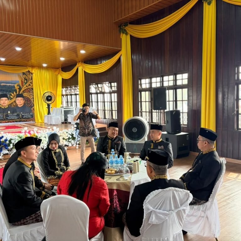 Komandan Kodim 0909/Kutai Timur Ikut Membuka Erau Adat Pelas Benua 2026