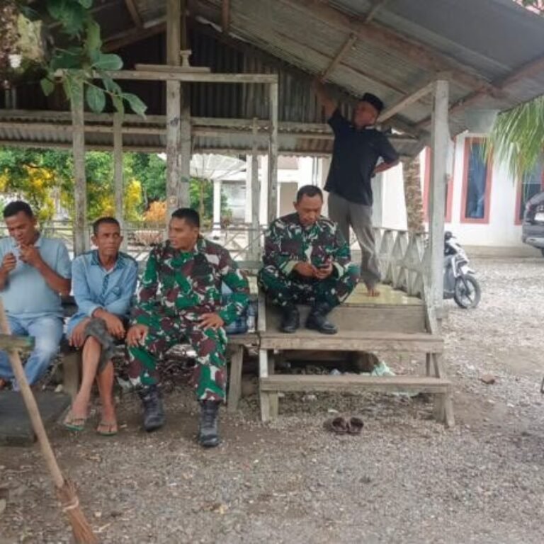 Babinsa Kodim 0116/Nagan Raya Ingatkan Warga Sawang Mane Waspadai Kebakaran Lahan